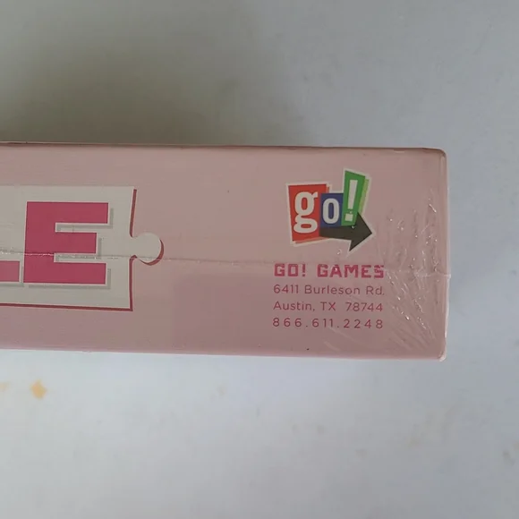 In the pink jigsaw puzzle - Picture 3 of 6